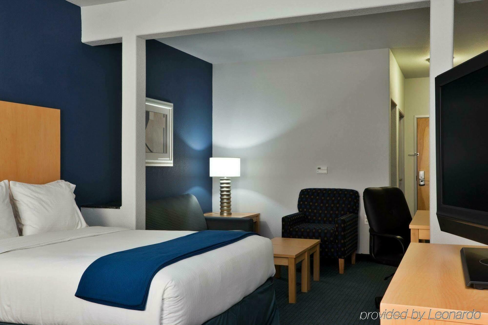 Holiday Inn Express Hotel & Suites Austin Ne-Hutto By Ihg Exterior foto