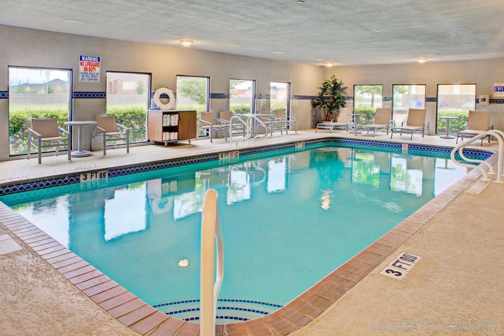 Holiday Inn Express Hotel & Suites Austin Ne-Hutto By Ihg Exterior foto