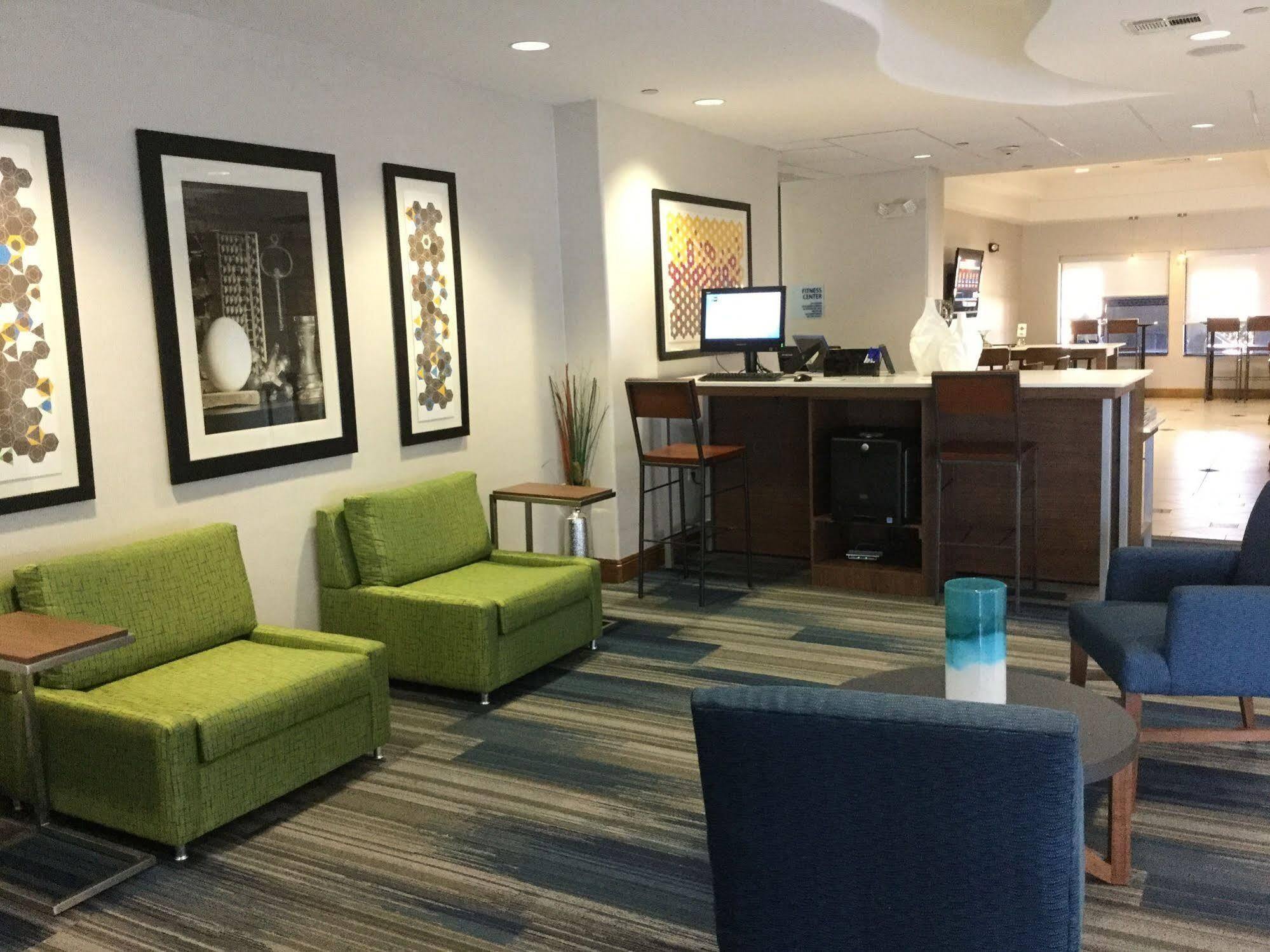 Holiday Inn Express Hotel & Suites Austin Ne-Hutto By Ihg Exterior foto